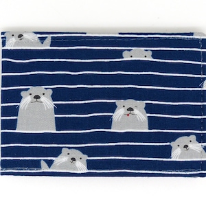 Austernkartenhalter, Buspasshalter, Reisekartenhalter, Geldbörse. Niedliche Geldbörse im Otter Design. Kartenetui, Oyster Kartenetui, Kartenhalter.