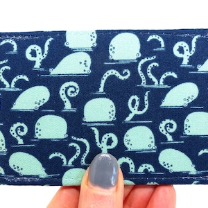 Oyster-kaarthouder, buspashouder, reiskaarthouder, kaartportemonnee. Portemonnee met octopusprint. Oystercard-portemonnee, creditcardhouder
