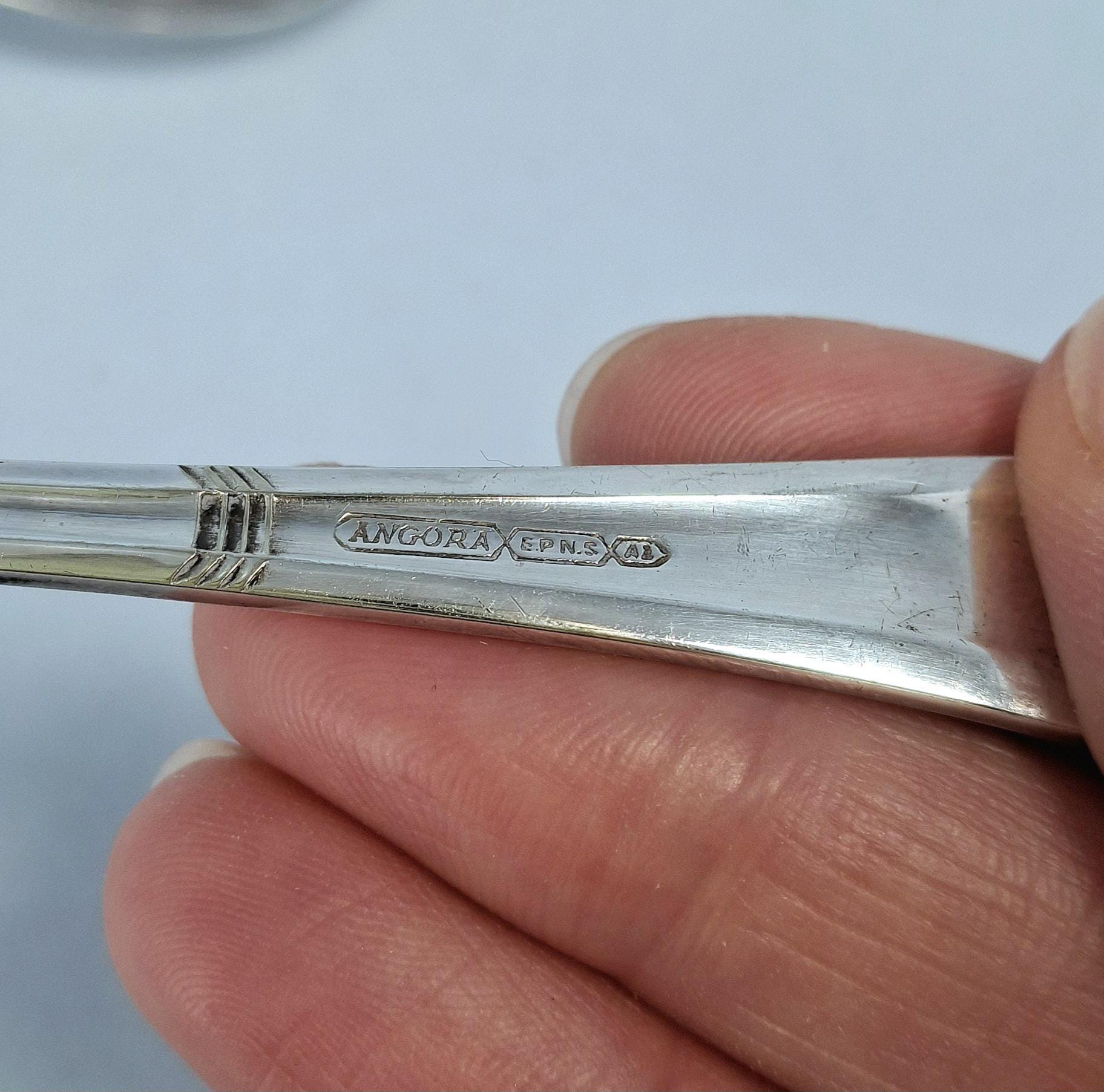 Antique Child's/baby cutlery set EPNS Silver Plated With Original Case — image 3