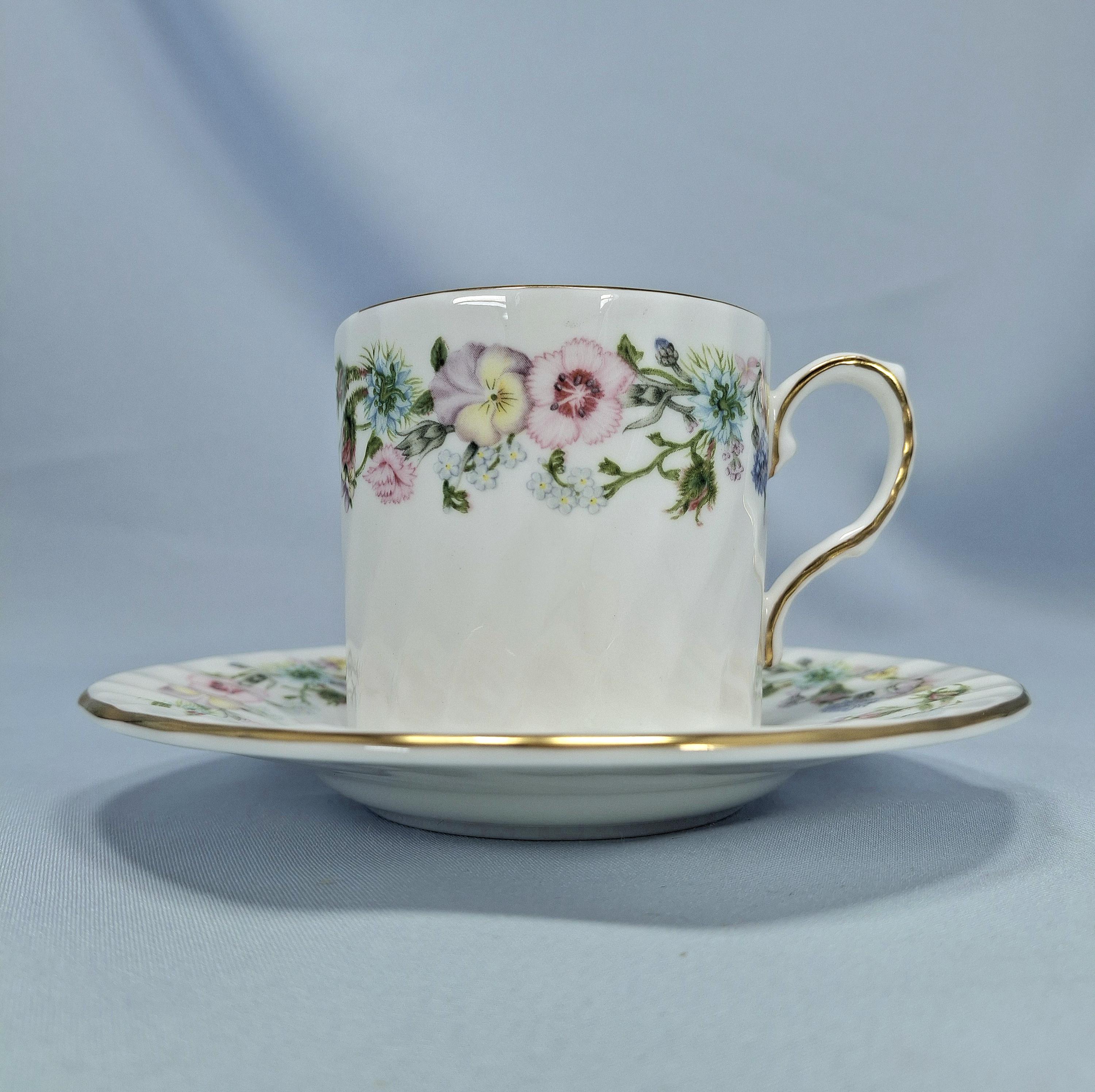 Aynsley Wild Tudor 6x Boxed Espresso Sized Coffee Cups & Saucers - Bone: Vintage Tea Set — image 5
