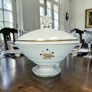 Royal Copenhagen Antique Sauce Tureen and Cover, Denmark, 1925, Casserole Serving Dish image 1
