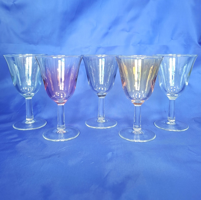 Vintage französische Likörgläser in Pastellfarben, 5er-Set kleine Stielgläser Bild 1