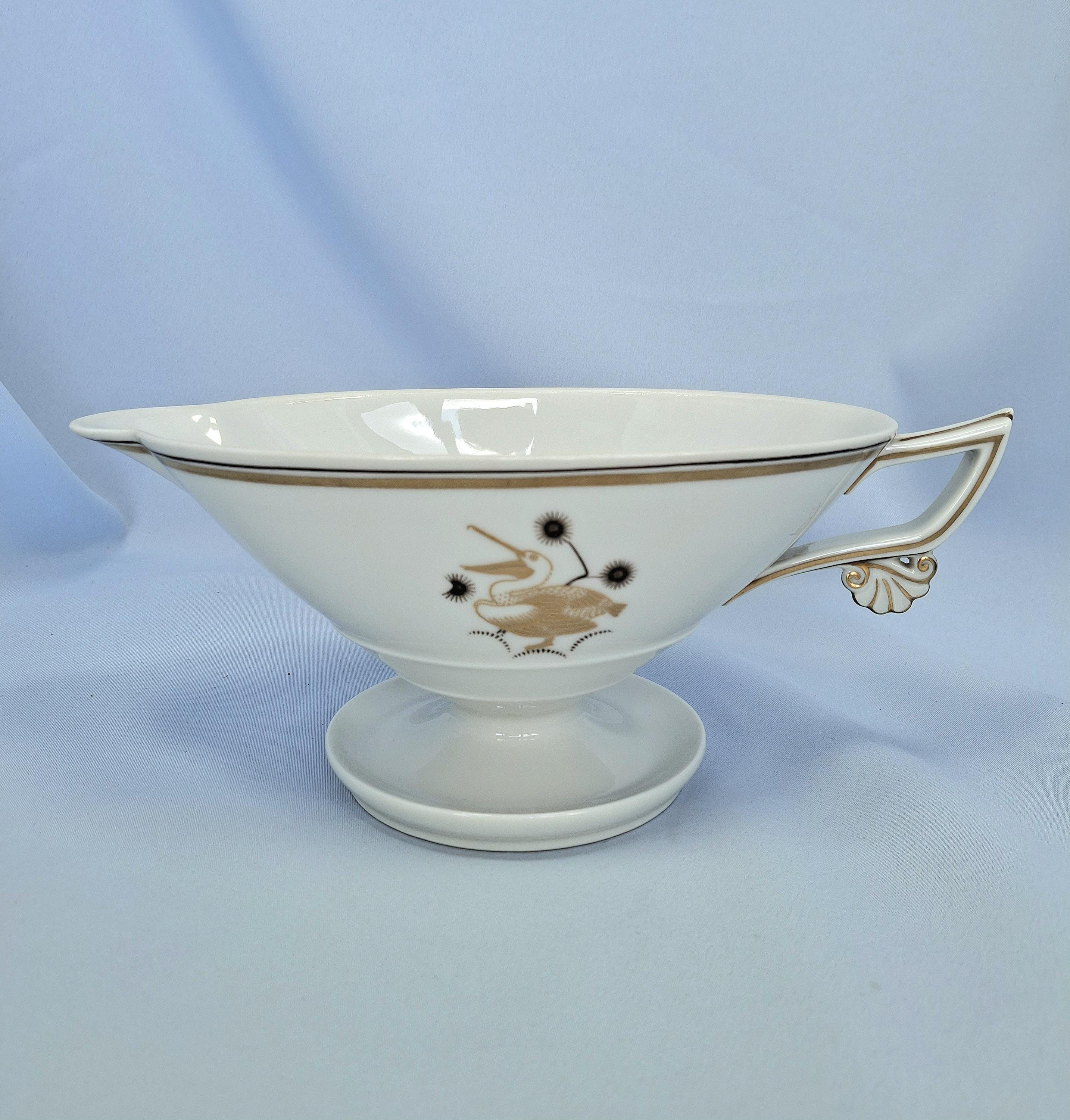 Royal Copenhagen Gravy / Sauce Boat, Collectible Tableware — image 2