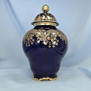 Wazon porcelanowy Lindner Kueps Bavaria w kolorze kobaltu i niebieskiego złota, Jeanette Decor Ginger Jar zdjęcie 8