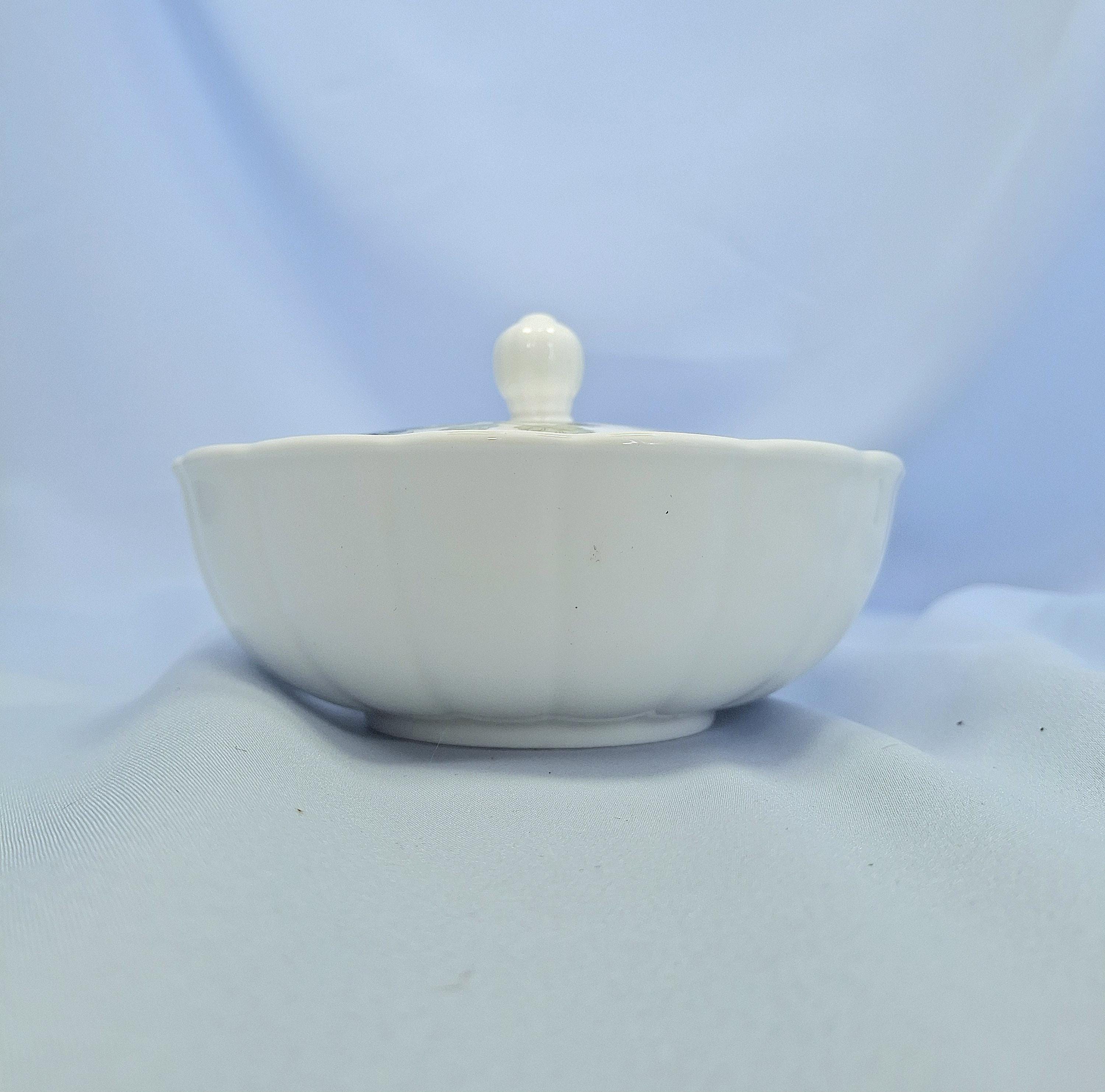 Vintage Wedgwood Sugar bowl with lid Bone China or Candy Dish — image 7