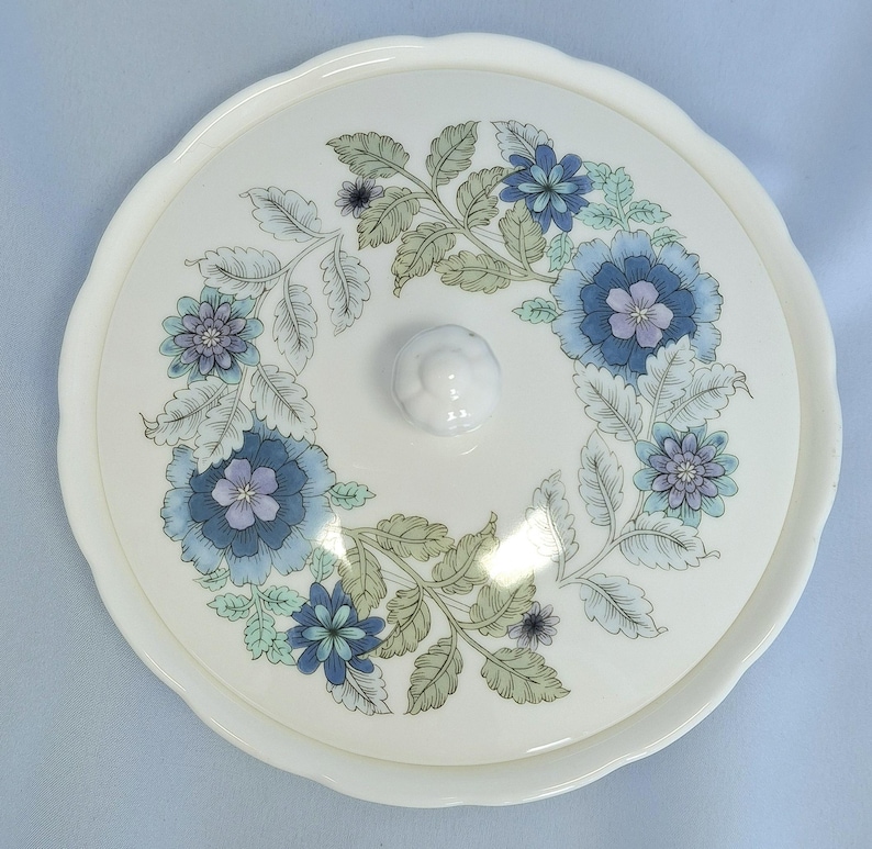 Vintage Wedgwood sockerskål med lock Benporslin eller godisskål bild 2