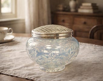 Vintage rosskålar i slipat glas, engelsk stugdekor, blomdekorationer, bröllopsbordsdekorationer
