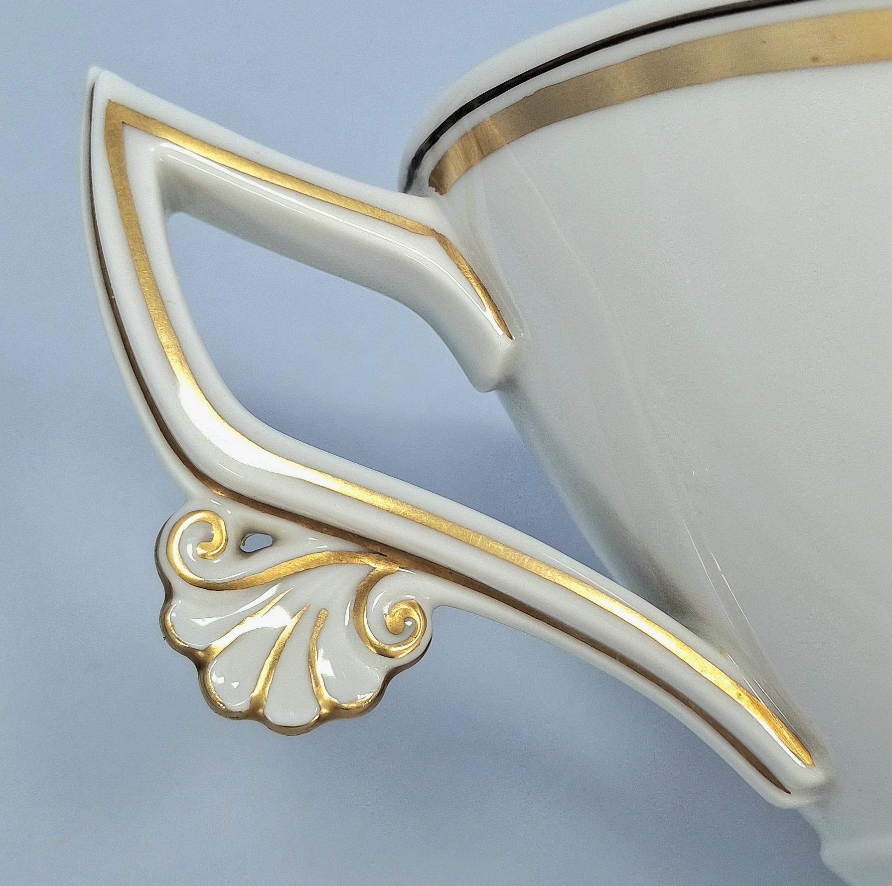 Royal Copenhagen Gravy / Sauce Boat, Collectible Tableware — image 4