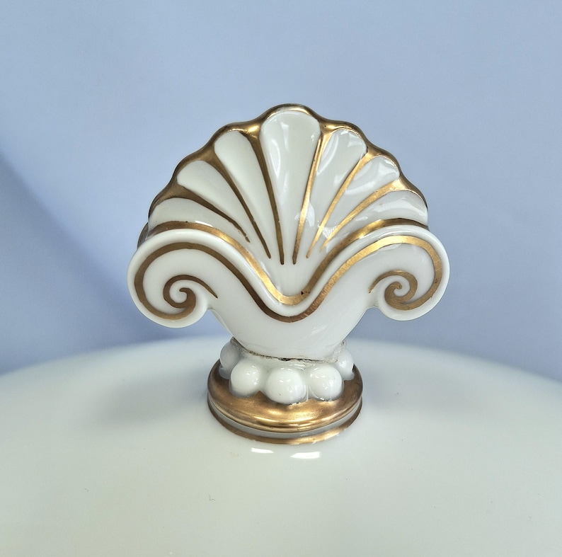 Royal Copenhagen Antique Sauce Tureen and Cover, Denmark, 1925, Casserole Serving Dish image 3