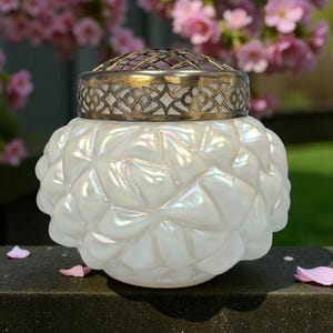 Sällsynt stor rosenkål, Kralik Boho Art glasvas och blomgroda, cirka 1900. Antik bild 1