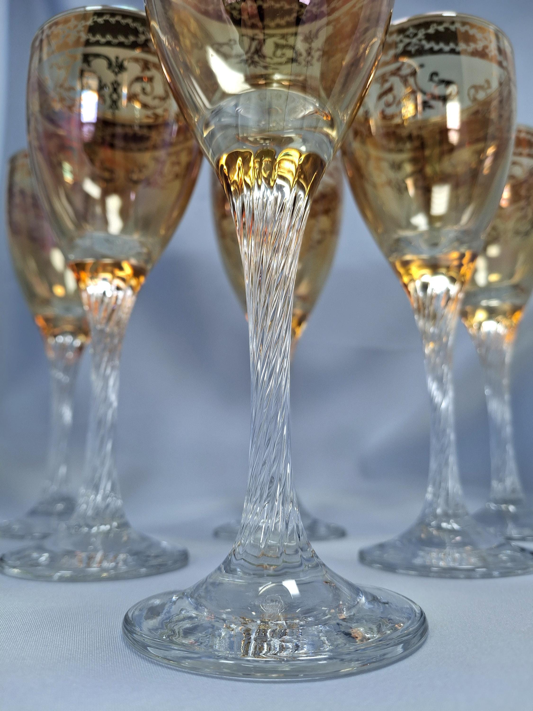 Set of 6 Umber Wine Glasses, Gold Trim, Twisted Stem Barware, Elegant Vintage Barware — image 6
