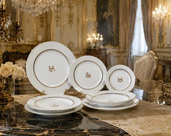 Royal Copenhagen Teller (50-teilig) Arno Malinowski 1925, Dänisches Art Deco Vergoldetes Porzellan Set