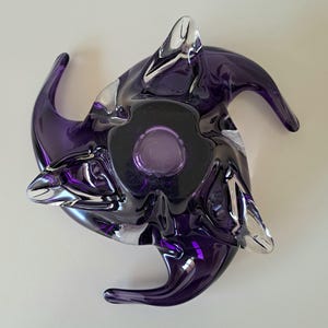 Vintage Amethystviolette Freiform-Kunstglasschale als Tischdekoration, europäisches mundgeblasenes Skulpturenglas Bild 10