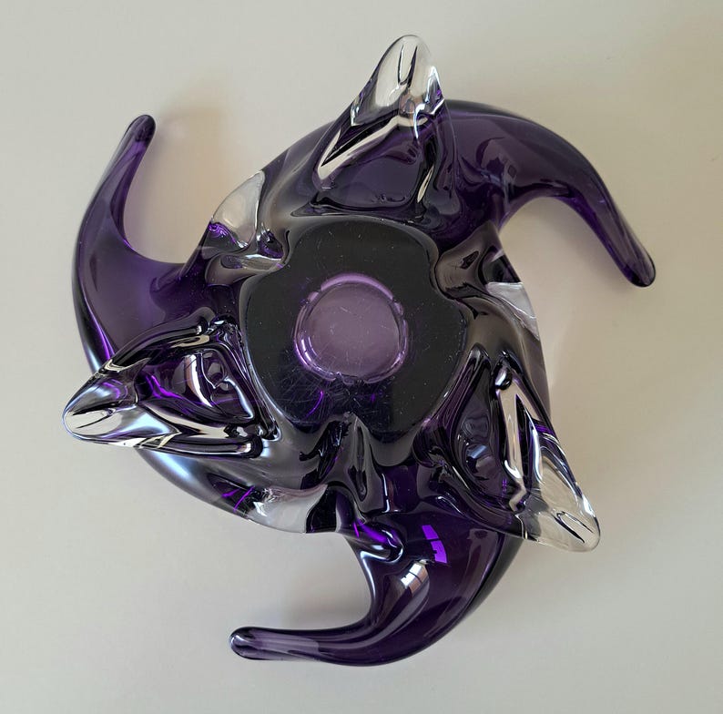 Vintage Amethystviolette Freiform-Kunstglasschale als Tischdekoration, europäisches mundgeblasenes Skulpturenglas Bild 10