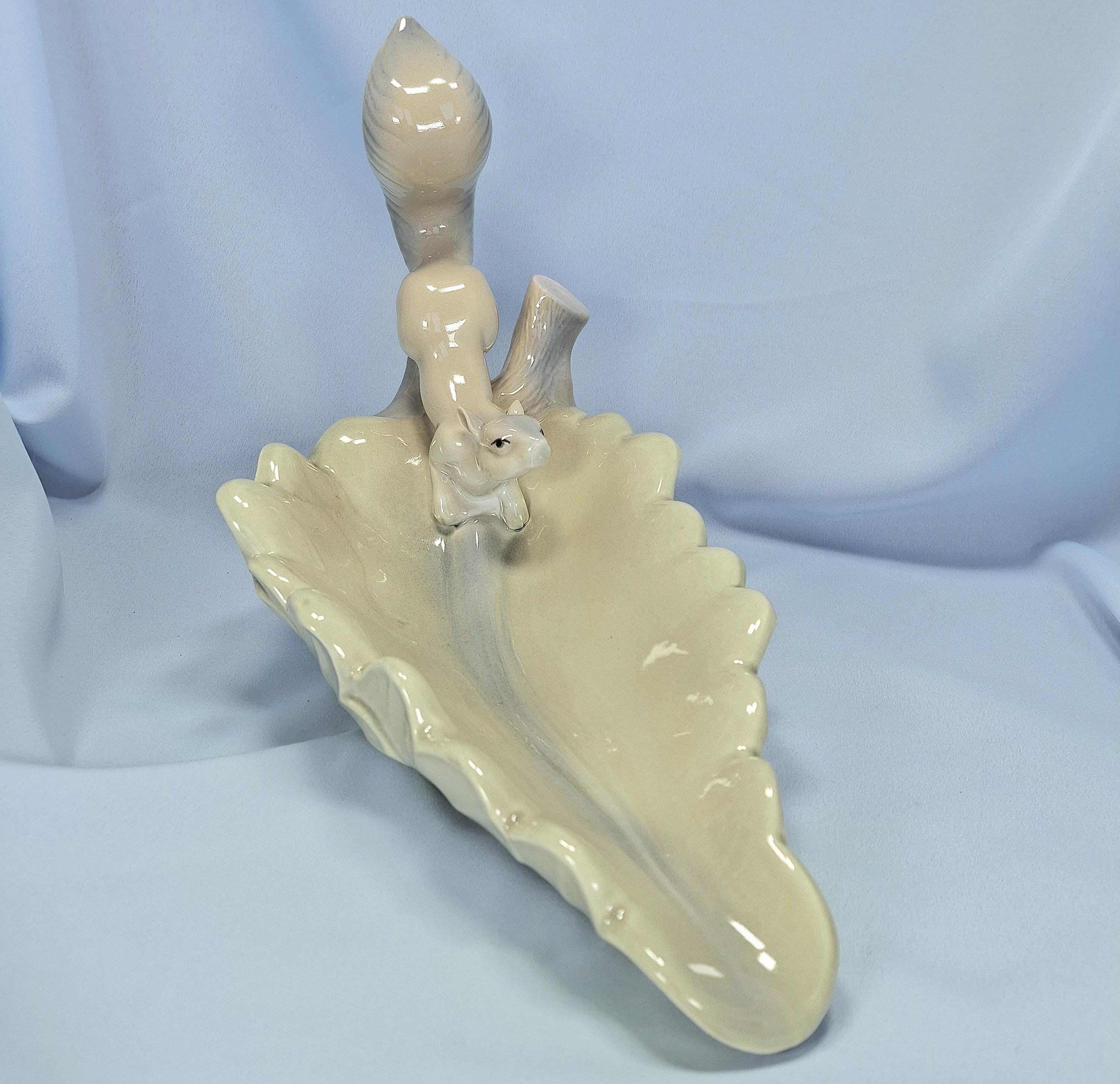 Vintage Porceval Spain Ceramic Leaf Dish, Hand Painted Squirrel Trinket Tray, Cottagecore Vanity Decor — image 4
