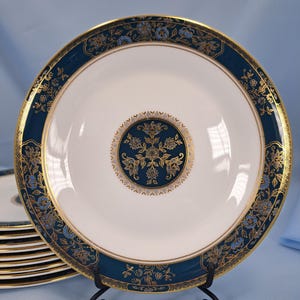 Royal Doulton Carlyle Side Plate, H5018, 17 cm/ 6.7 in English Bone China afbeelding 1