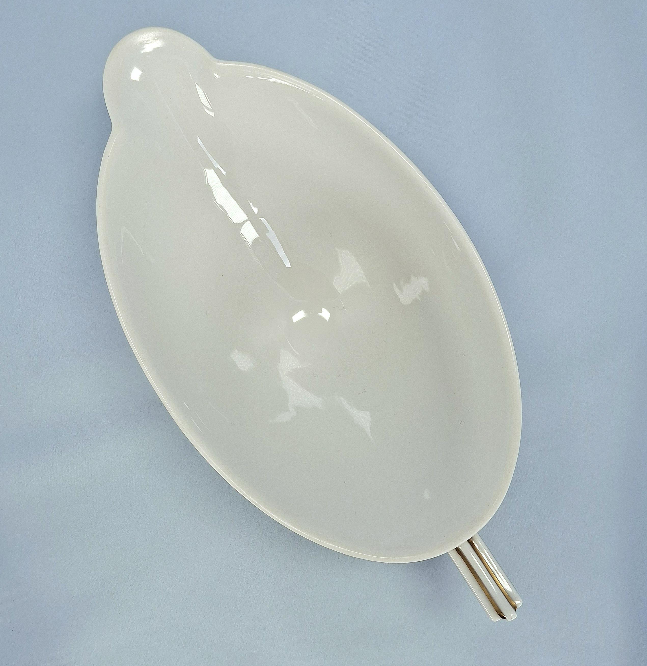 Royal Copenhagen Gravy / Sauce Boat, Collectible Tableware — image 3