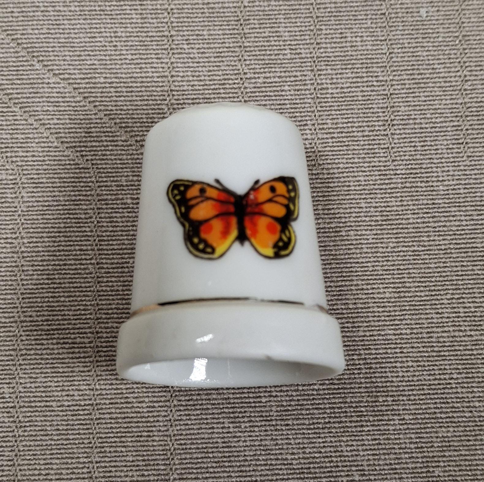 Vintage Thimbles Set 6 pcs Butterfly pattern, thimbles collectors, display unique rare thimble — image 4