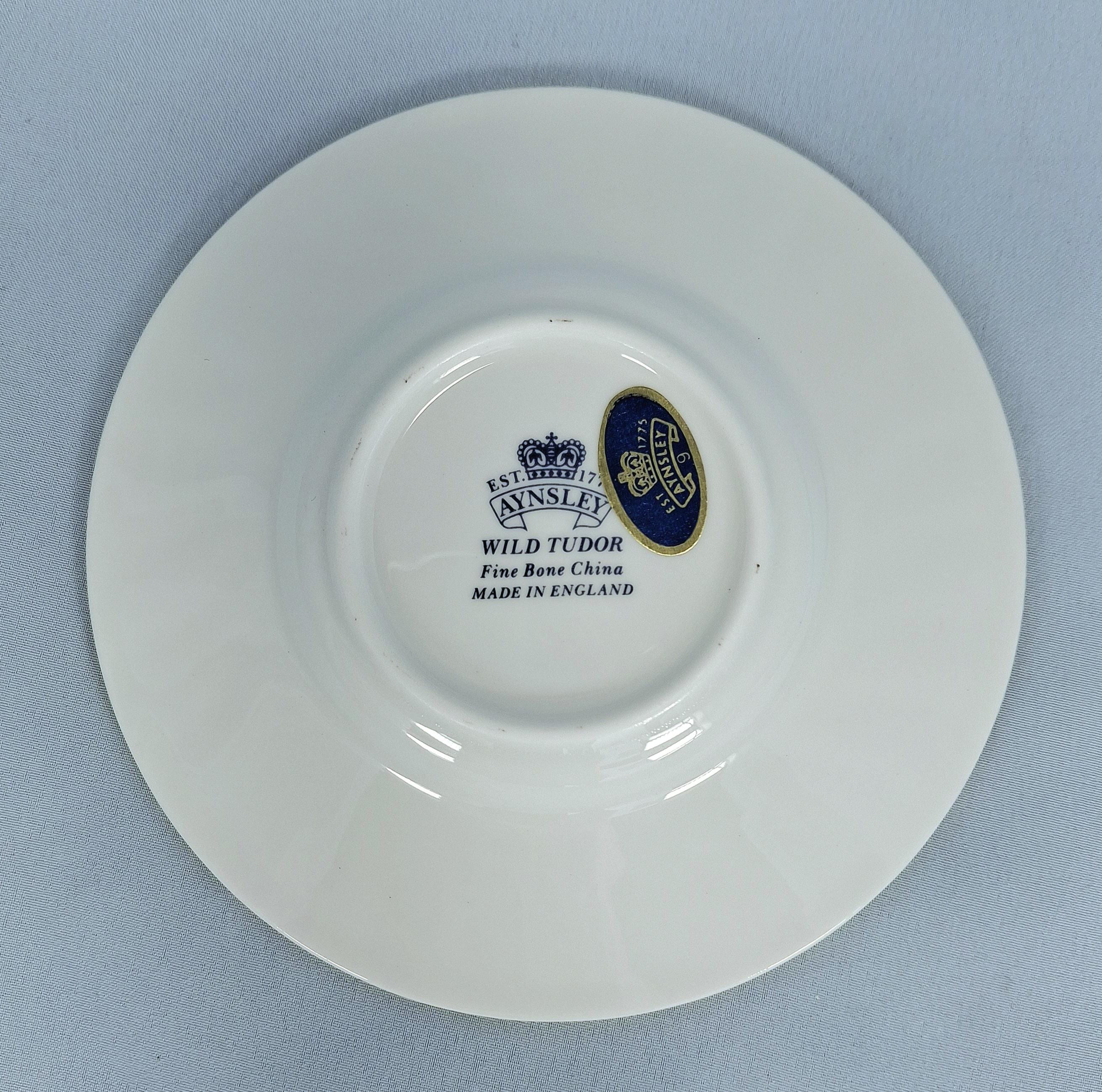 Aynsley Wild Tudor 6x Boxed Espresso Sized Coffee Cups & Saucers - Bone: Vintage Tea Set — image 7