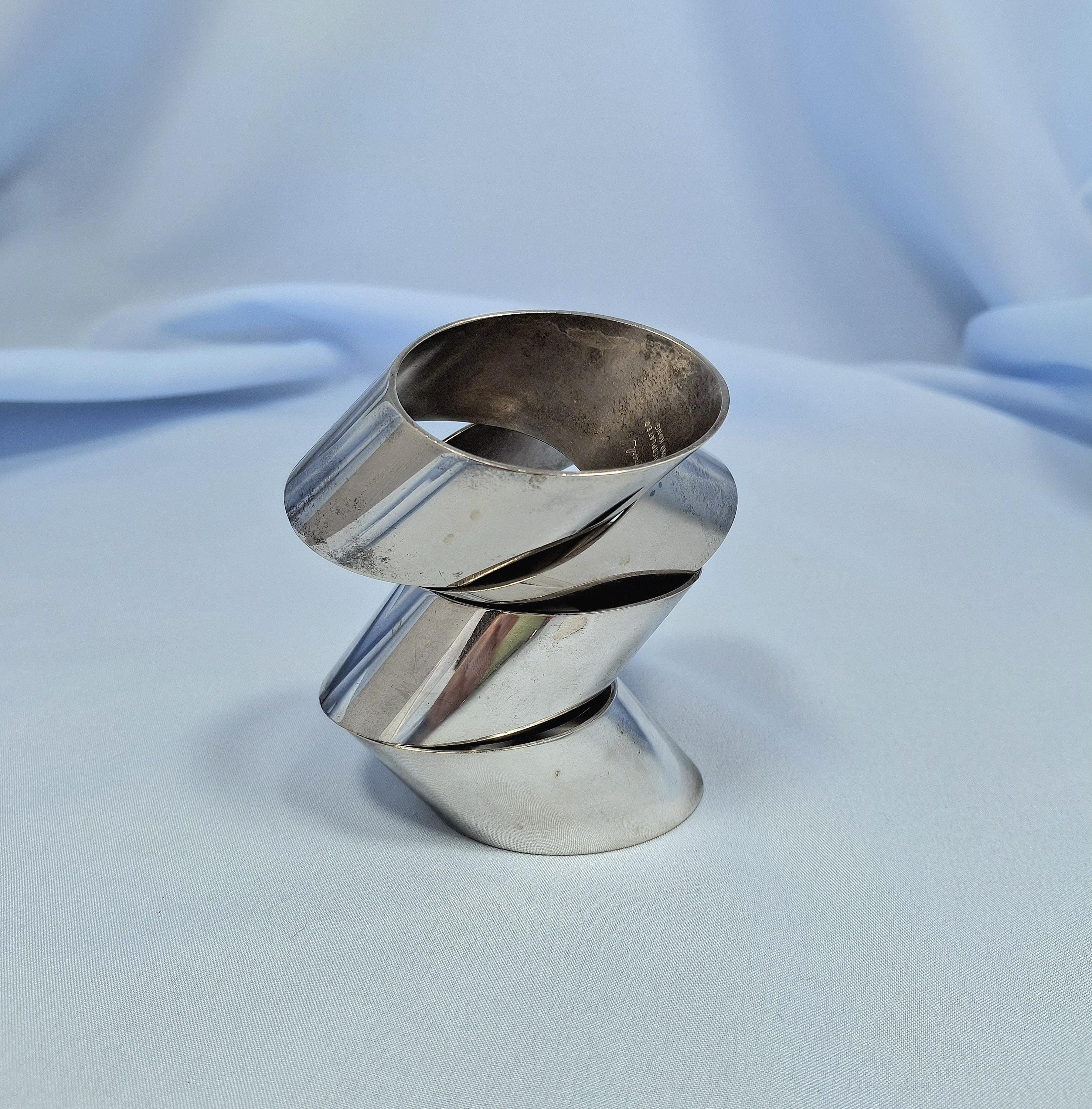 Vintage Silver-Plated Napkin Rings - Set of 4 — image 3
