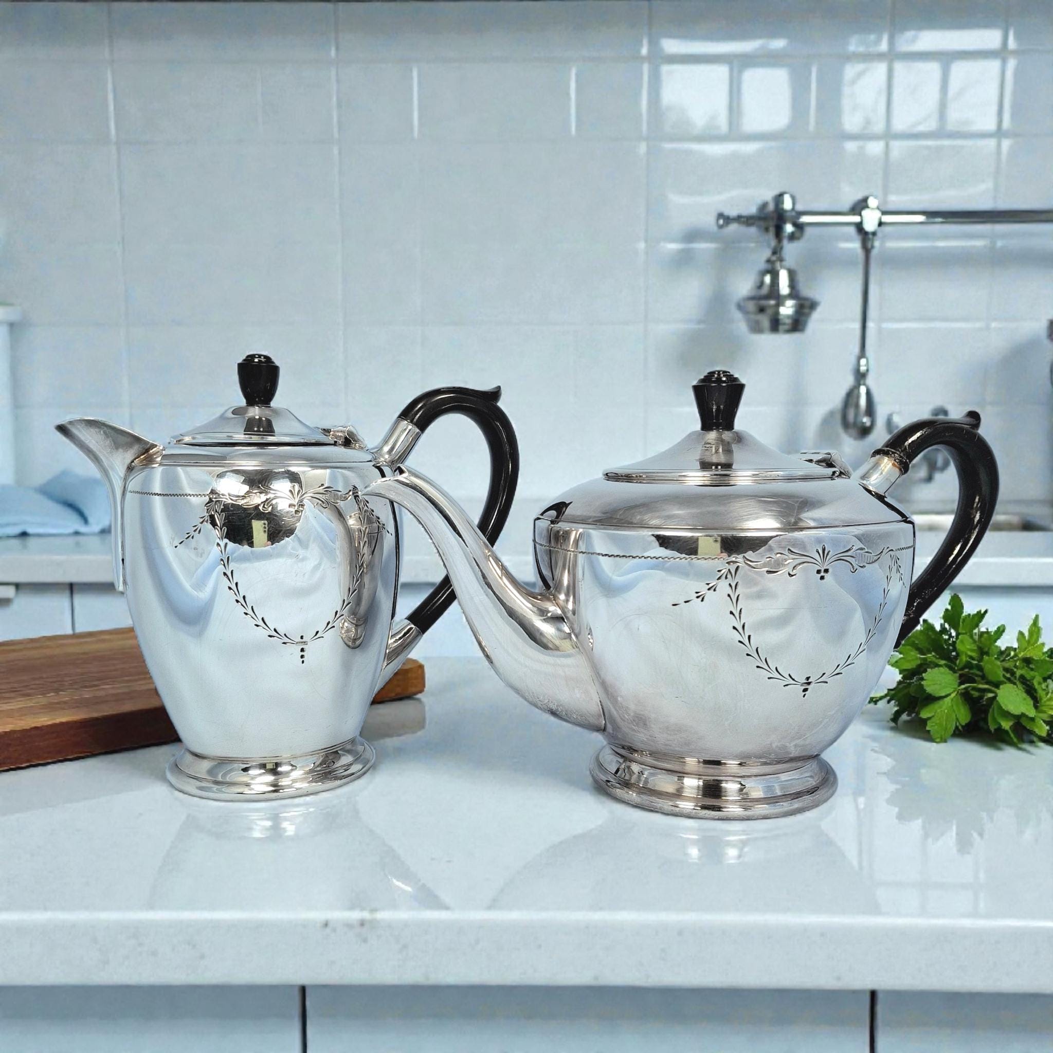 ヴィンテージのシルバーポット - Etsy 日本