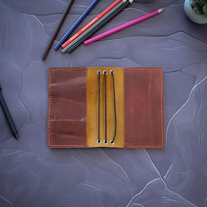 Couverture pour carnet de notes Pocket Travellers avec porte-stylo, couverture notes de terrain pour 3 insertions, couverture pour agenda de poche, couverture de journal rechargeable en cuir