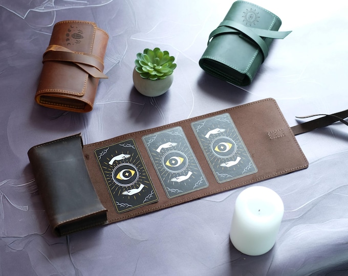 Leather Tarot Card Case with Spread Mat, Tarot Reader Gift