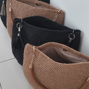 Gehäkelte Tasche aus Papiergarn, große Tasche in Beige, Große Strickpapiergarntasche, Sommer lässige Schultertasche, lässige Tasche