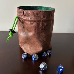 Strata Stand-up Dice Bag, Square Bottom