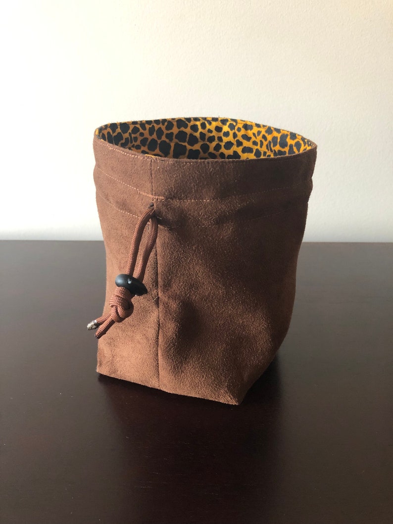 Adventurer Safari Dice Bag II