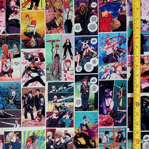 Puede incluir: Una tela colorida con un patrón repetitivo de viñetas de cómics que presentan personajes en diversas poses y escenarios. Las viñetas están llenas de acción, drama y suspense, creando una experiencia visual dinámica y atractiva.