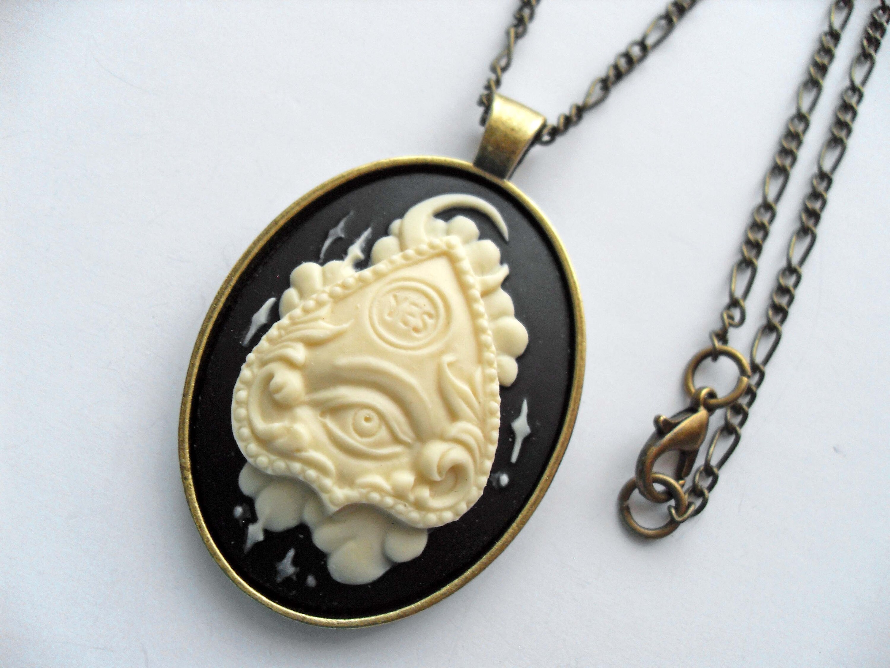 Ouija planchette cameo necklace, goth witchy jewelry, gothic jewellery