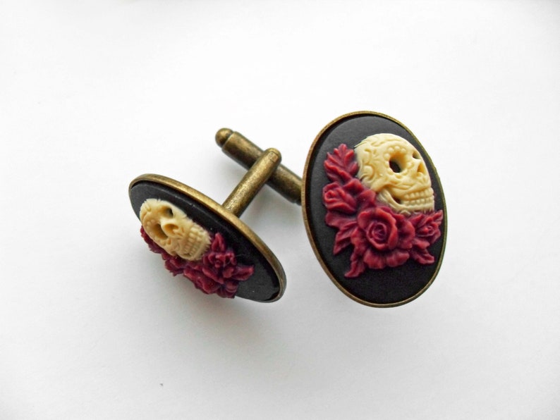 Best Quality On Sale Wine Roses Skull Cufflinks Dia De Los Muertos Memento Mori Gifts For Men Gothic Wedding Groomsmen Gift Of Up To 40 Agenciafleep Com Br