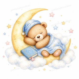 Può includere: Illustrazione ad acquerello di un orsacchiotto che dorme con berretto e coperta blu, appoggiato su una luna crescente. Un libro blu con un segnalibro a forma di stella rosa è accanto all'orso. Stelle e nuvole pastello circondano l'orso.
