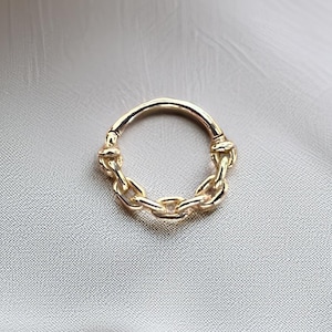 14K Chain Hinge Hoop Septum Clicker – Solid Gold Hoop Ring, Cartilage Earring, Daith Piercing, Conch Hoop, Gold Nose Ring
