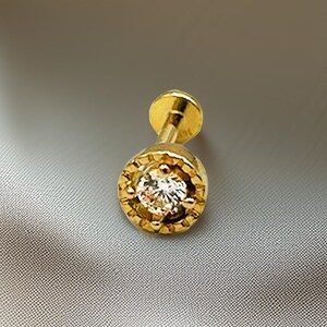 Round Diamond Solitaire 14K Solid Gold Piercing, Cubic Zirconia, Flat Back Cartilage Earring, Tragus Earring, Helix Piercing, Gift For Her