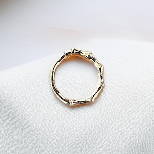 Cerchio a cerniera con scatto per setto nasale in oro massiccio 14 carati - Anello a cerchio, orecchino per cartilagine, piercing al daith, anello al naso, cerchio a conchiglia, gioielli artigianali
