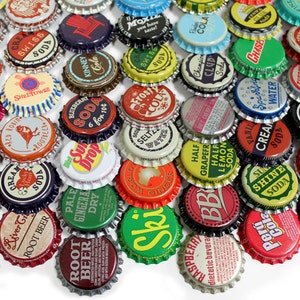 50 Vintage & Vintage Inspired Random Bottle Caps Collectible Craft Jewelry Coke Soda Bottlecaps image 2
