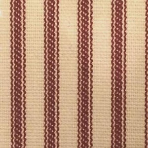 Puede incluir: Una tela tejida con un patr&oacute;n repetitivo de rayas verticales. El dise&ntilde;o consiste en bandas anchas de color crema que se alternan con rayas m&aacute;s estrechas de color granate oscuro, con un borde decorativo ondulado y texturizado.