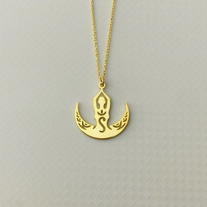 Yoga Necklace for Women, Gold Namaste Yoga Pose Necklace, Yoga Meditation Jewelry, Yoga Lotus Pose Necklace, Lotus Position, Yoga Gifts