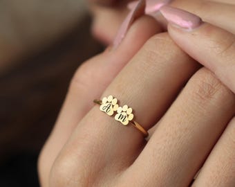 18K Gold Personalized Paw Ring, Custom Engraved Paw Ring, Dog Memorial Jewelry, Dog Cat Lover Gift, Minimalist Paw Print Ring for Her