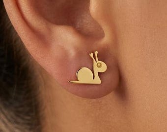 Snail Stud Earrings, Cute Snail Earrings, Minimalist Animal Jewelry, Tiny Snail Studs, Nature Inspired Earrings, Gift For Her