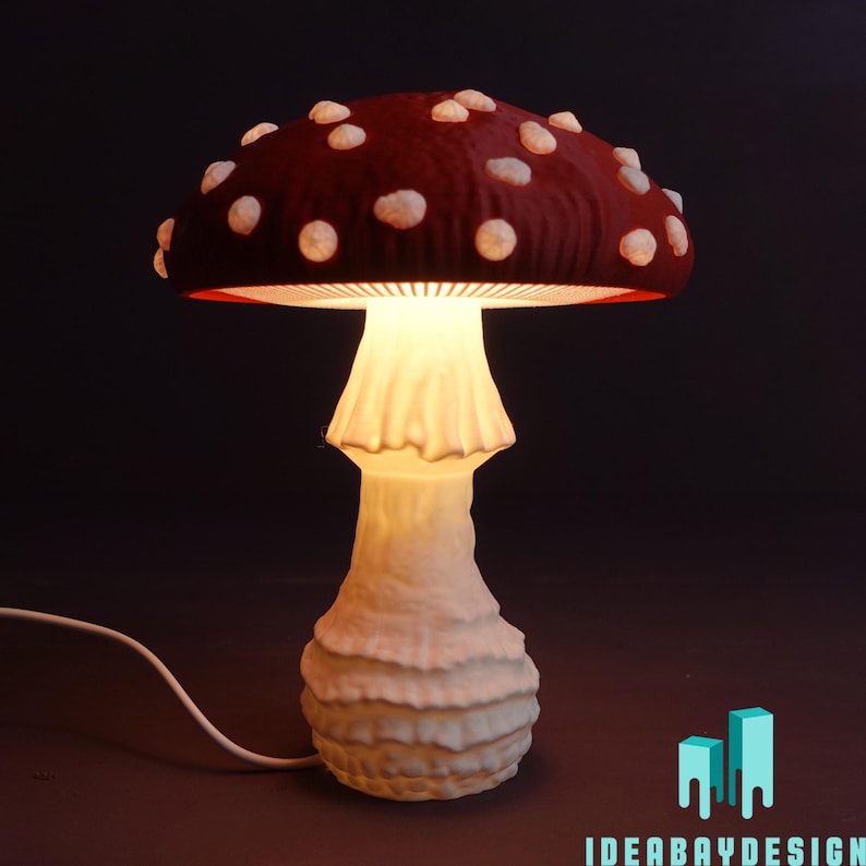 Lámpara de hongo Amanita: la lámpara decorativa natural del bosque para tu hogar, se adapta a cualquier lugar o como decoración de otoño.