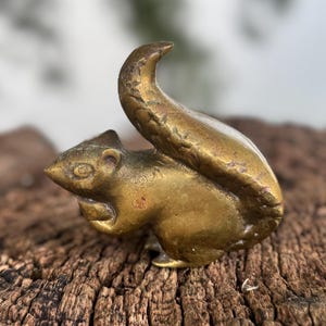 Vintage Brass Squirrel Figurine - Solid Patina Finish - Woodland Animal Decor - 4 Inch Tall