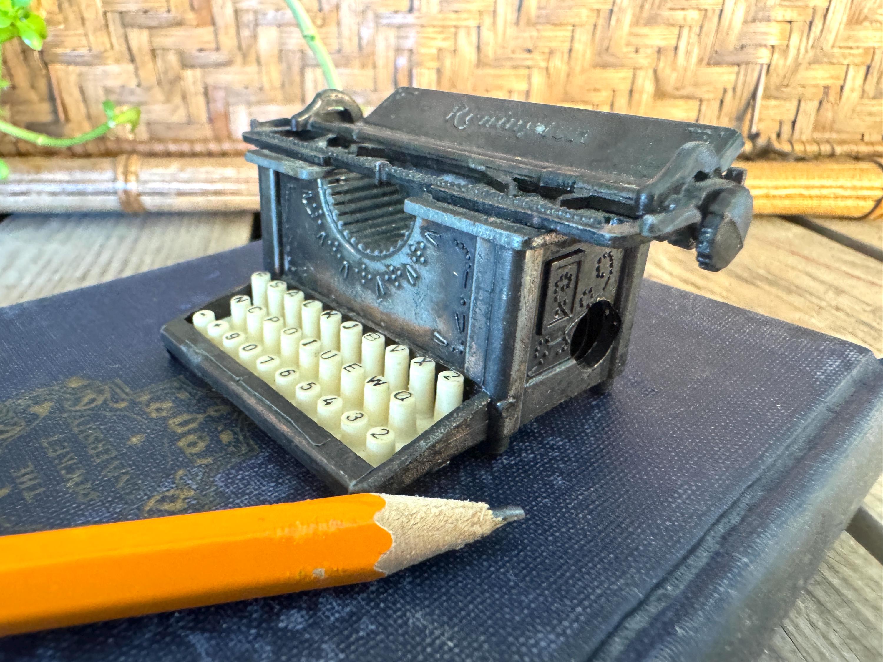 Vintage Remington Typewriters - Etsy