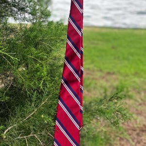 Vintage Polo Ralph Lauren Striped Silk Tie – Burgundy & Navy Blue Preppy Necktie