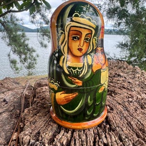 Vintage Russian Religious Nesting Dolls - Signed Apohobh - Folk Art Matryoshka - Hand Painted - Set of 5 Dolls - The Birth of Christ