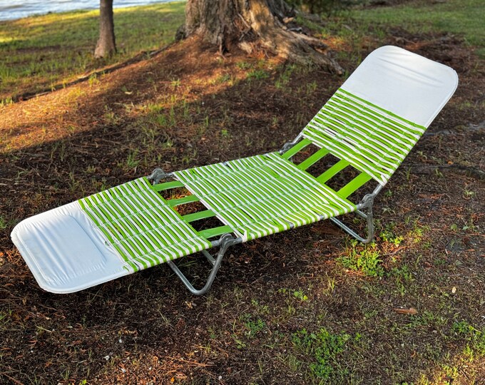 Tri Fold Lawn Chair