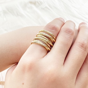 Minimalist Spiral Coil Ring, Adjustable Multi-Layer Statement Ring, Modern Open Spring Band for Women, Fashion Jewelry Gift