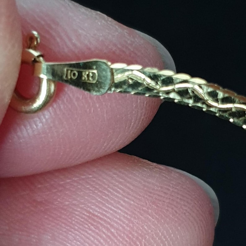 One-of-a-Kind Vintage Italian 10K Solid Gold Horseshoe Charm Herringbone Chain Bracelet image 8